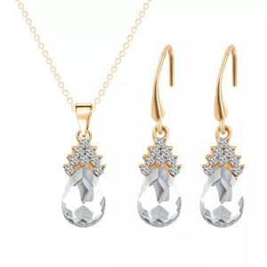 Womens Crystal Drop Necklace Set